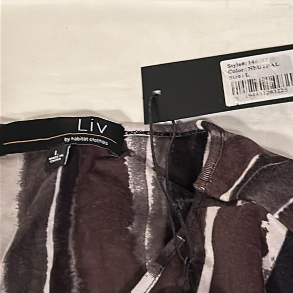Liv By Habitat Easy Tee Neutral Size Large NWT - Picture 3 of 5